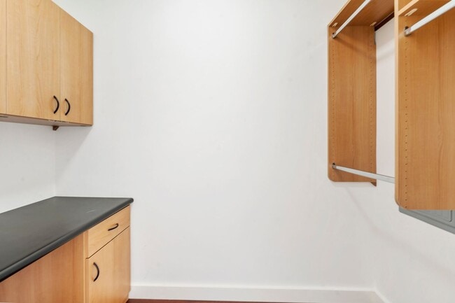 Foto del edificio - The Civic - 2 bed/2 bath, east facing 16th...