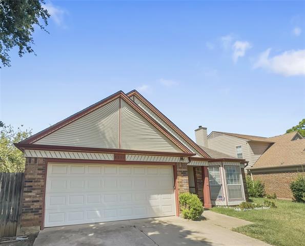 Primary Photo - 2512 Creekwood Ln