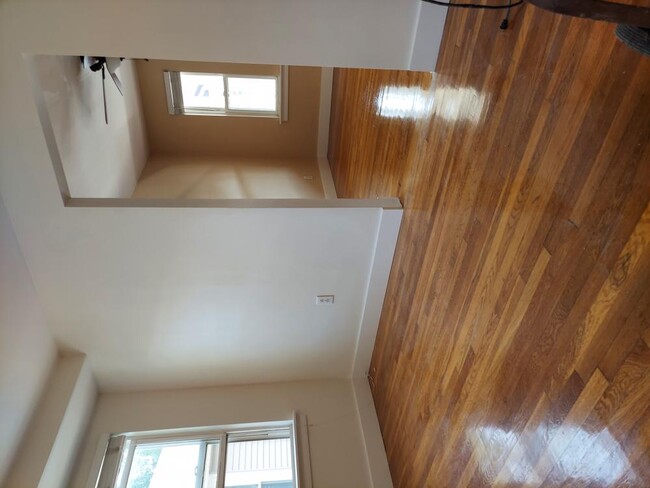 Building Photo - 1 bedroom in Quincy MA 02171