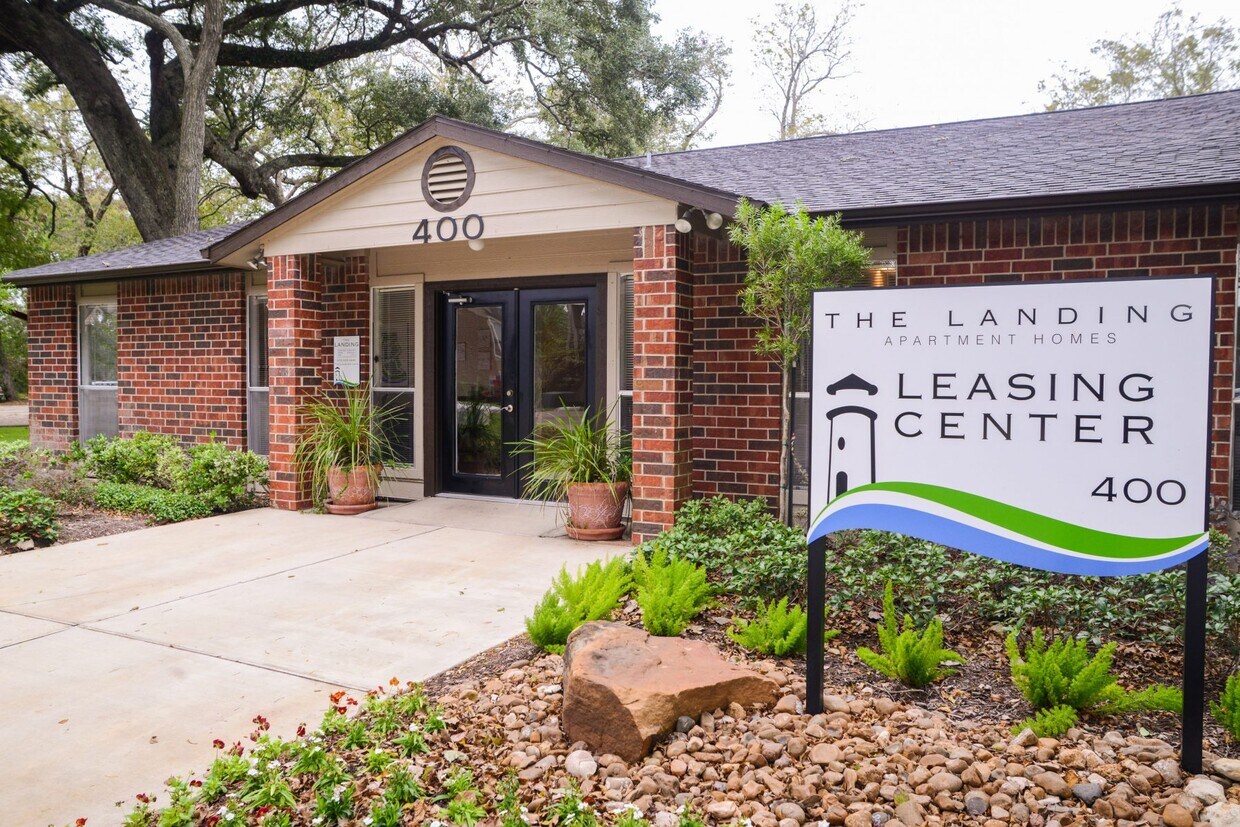 The Landing Apartments Richwood, TX