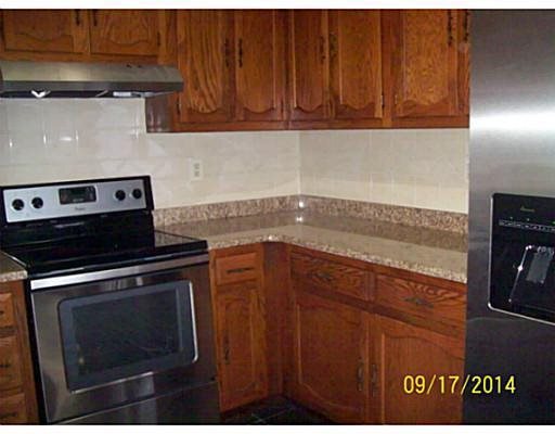 Building Photo - 486 Newport Way