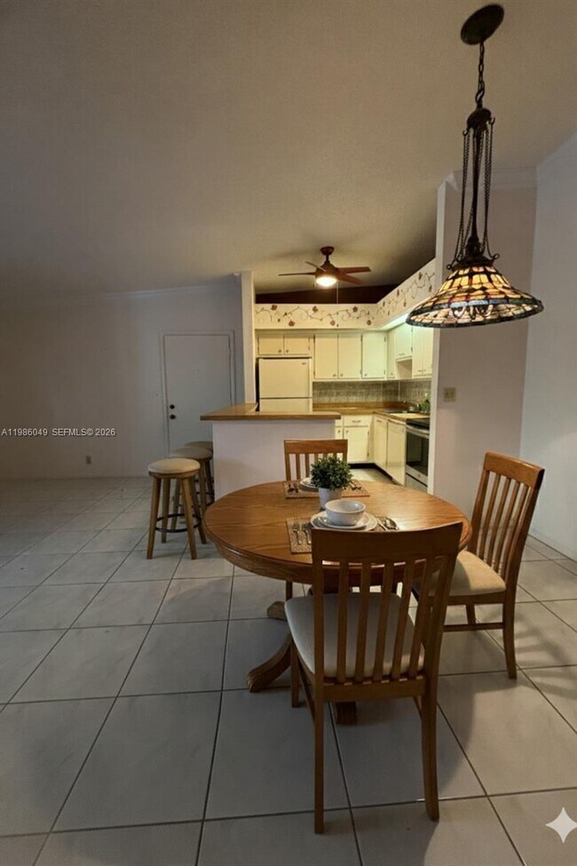 Foto del edificio - 15500 Lakes of Delray Blvd