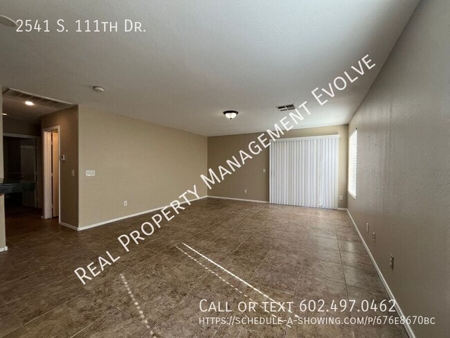 Building Photo - Avondale Home With Amenities & Brand-New C...