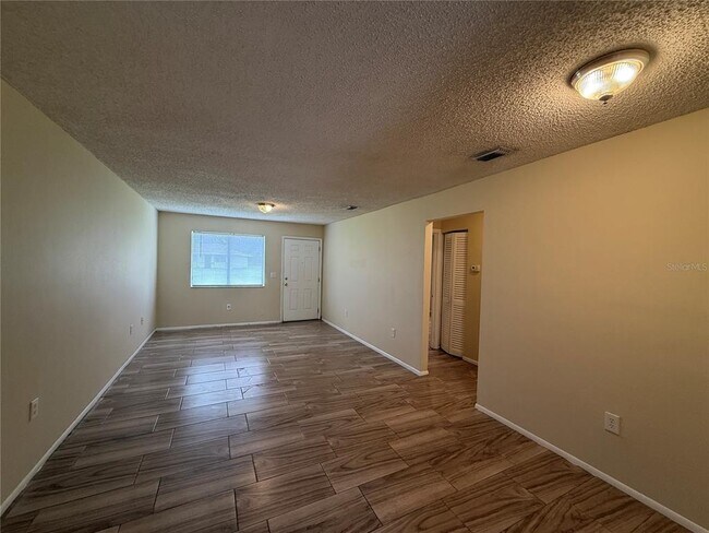 Foto del edificio - 2744 Botts Landing Rd