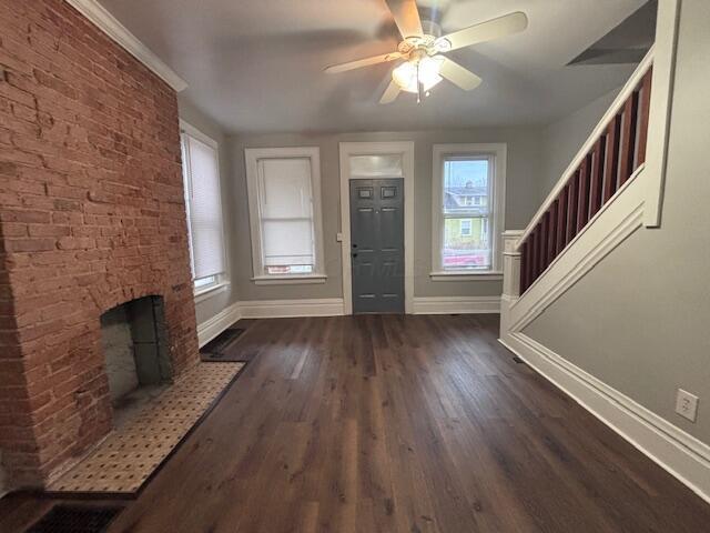 Foto del edificio - 896 E Whittier St