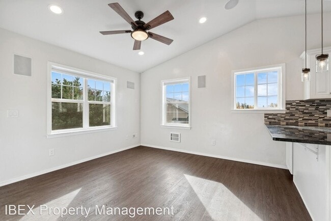 Building Photo - 2 br, 1 bath House - 265 Texas Avenue