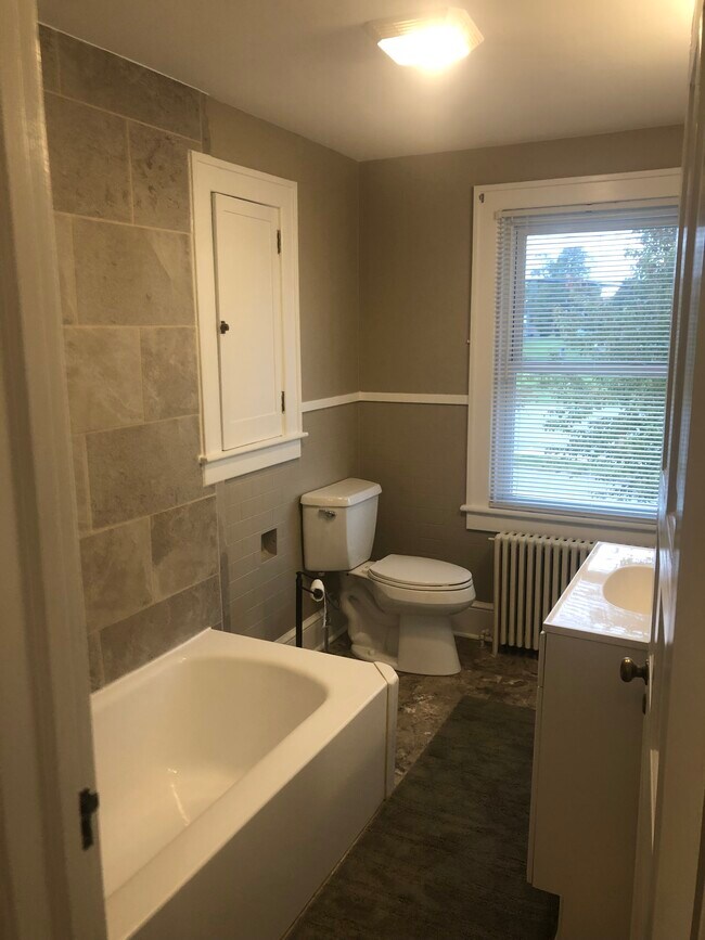 Upstairs bathroom - 153 Colorado St