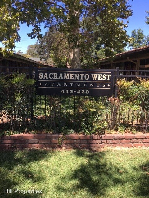 Primary Photo - 412 W Sacramento Ave