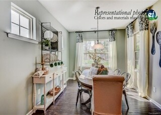 Building Photo - 15429 Topanga Dr