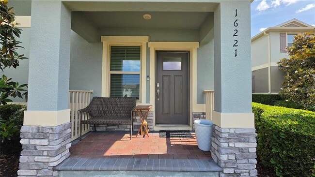 Building Photo - 16221 Admirals Cove Ln