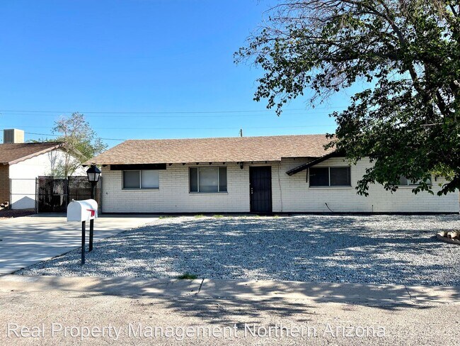 Building Photo - 3 br, 2 bath House - 1715 Miami Ave.