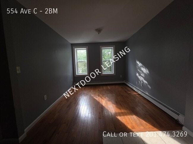 Building Photo - 554 Avenue C