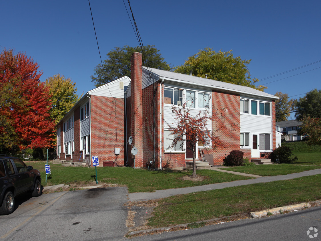 Primary Photo - Onondaga Lake Townhomes