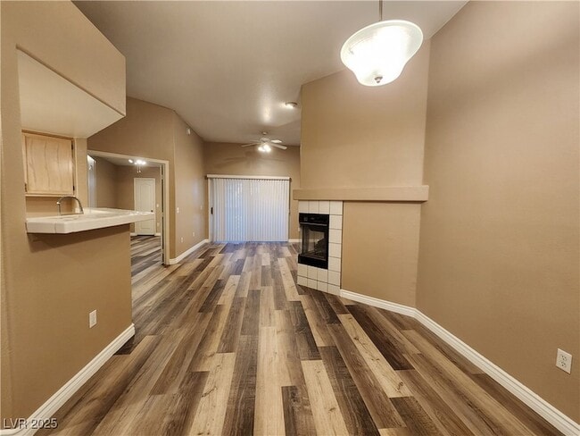 Building Photo - 7400 W Flamingo Rd