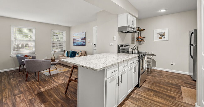 Building Photo - Windscape of Naperville Apartments