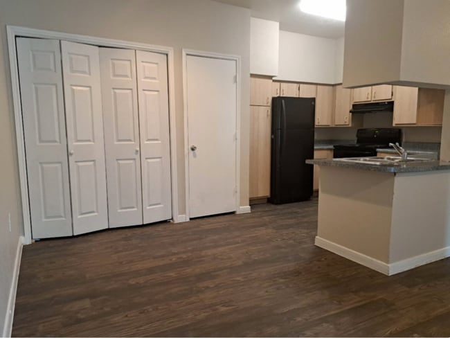 Photo - 7310 Sherman St Apartment