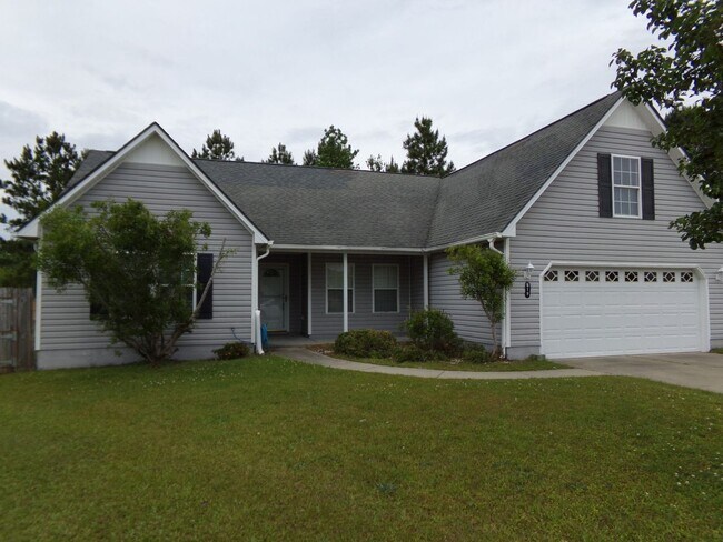 Building Photo - Just minutes from Cherry Point MCAS