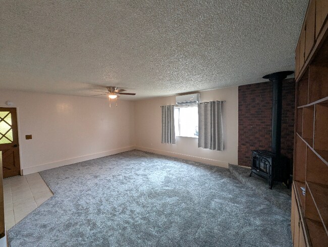 Foto del edificio - 1052 Thermalito Ave