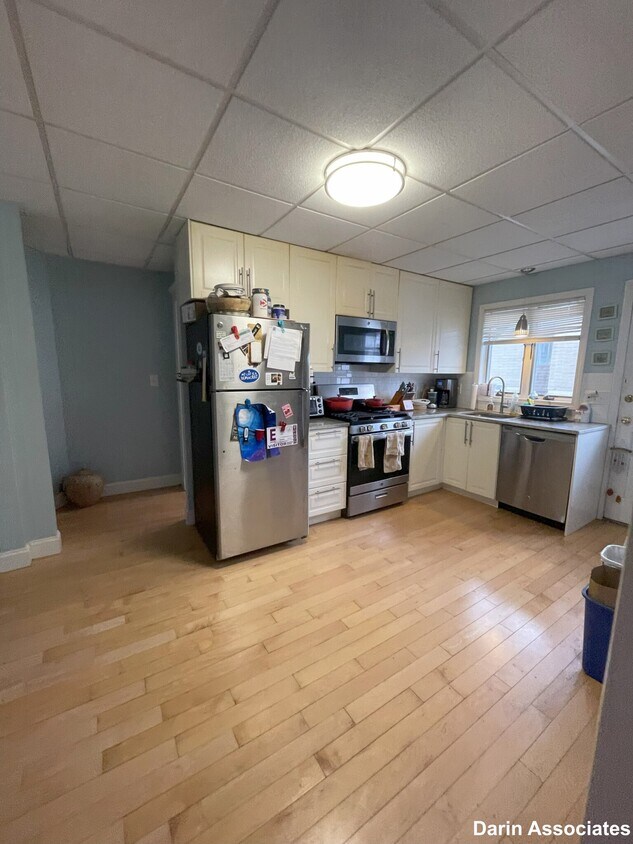 Foto principal - 111 Thurston St