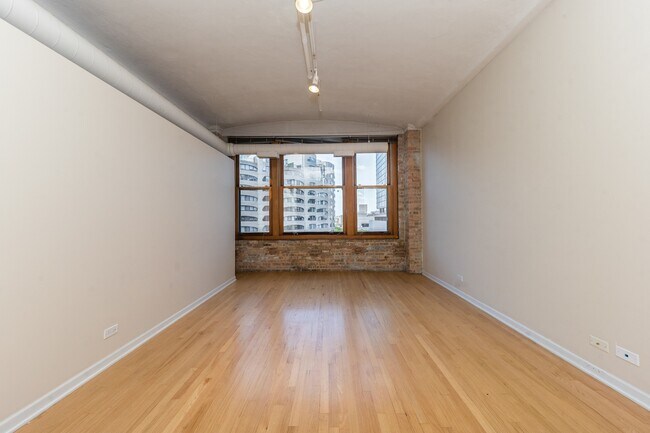 Foto del edificio - 801 S Wells St