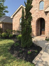 Building Photo - 2226 Falcon Brook Dr