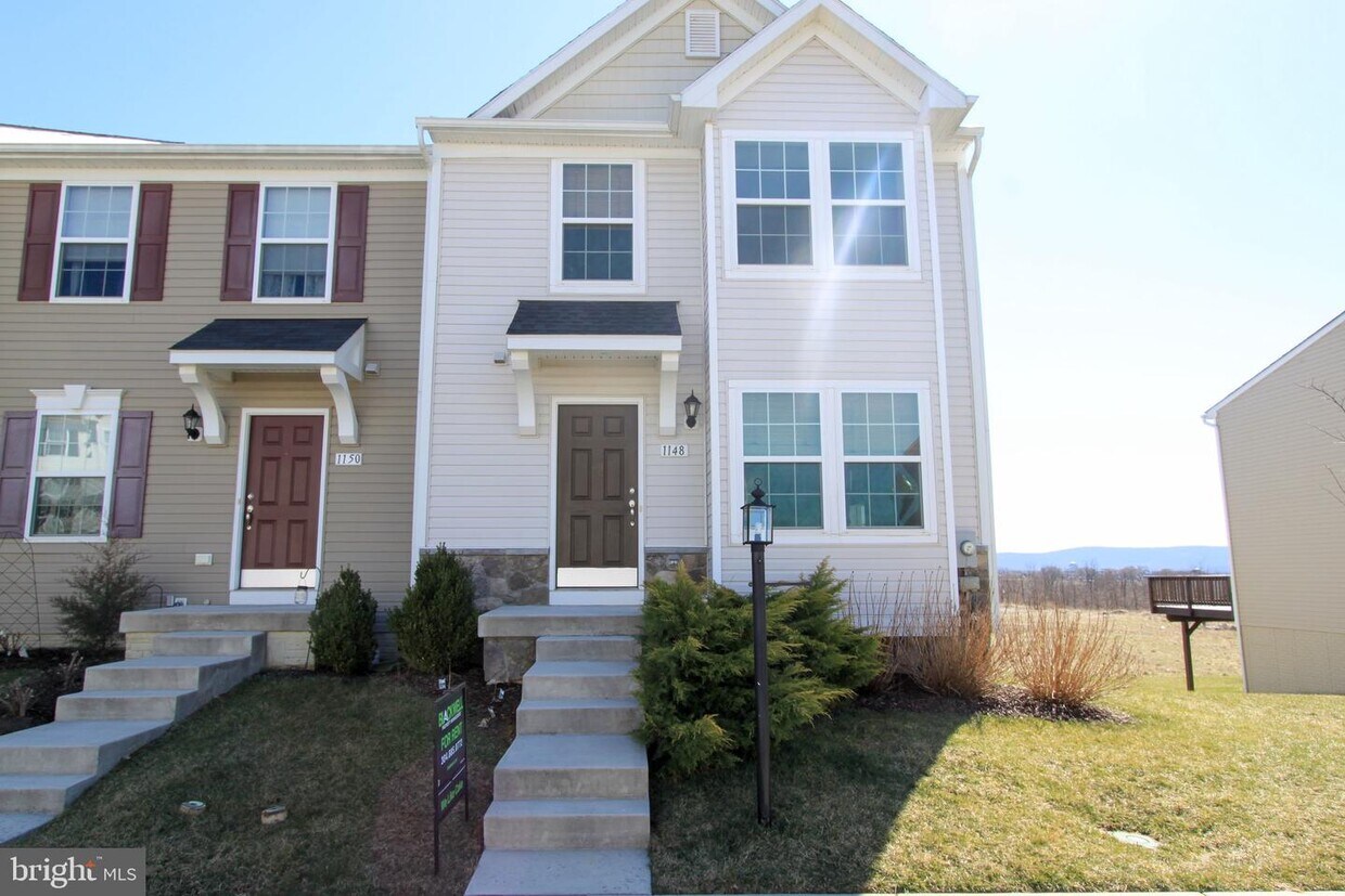1148 Stallion St, Ranson, WV 25438 Townhome Rentals in Ranson WV