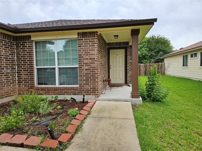 Building Photo - 1608 Monte Vista Dr