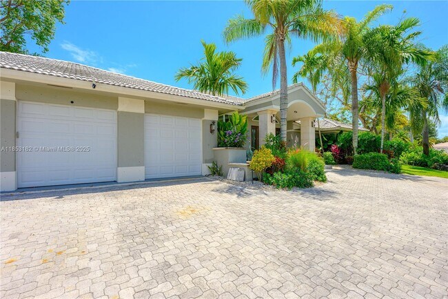 Building Photo - 16001 SW 77th Ct
