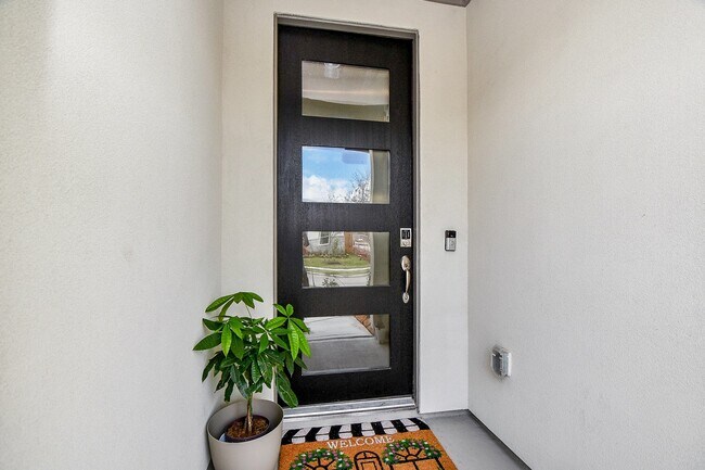 Foto del edificio - 9606 Starry Eyes Ln