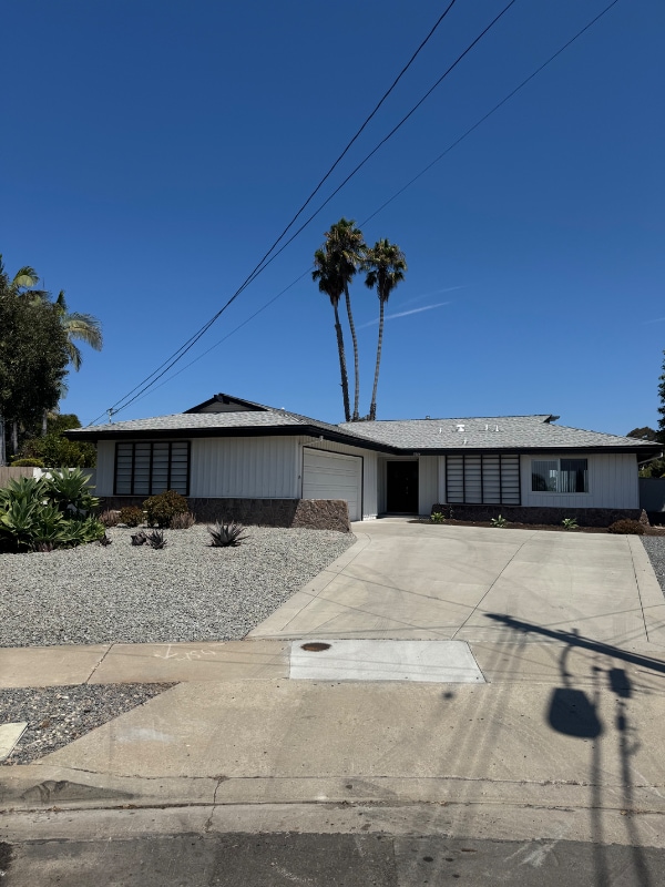 Foto del edificio - 5864 Ithaca Pl