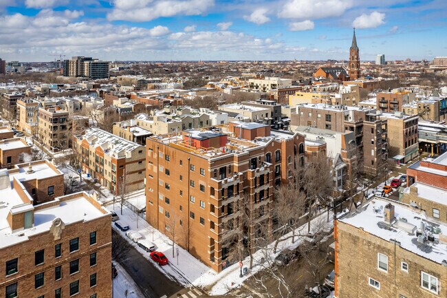 Aerial Photo - 1502 N Sedgwick St