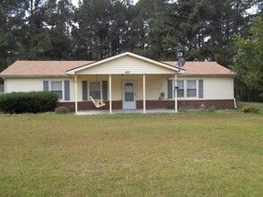 Building Photo - 407 Ponderosa Rd