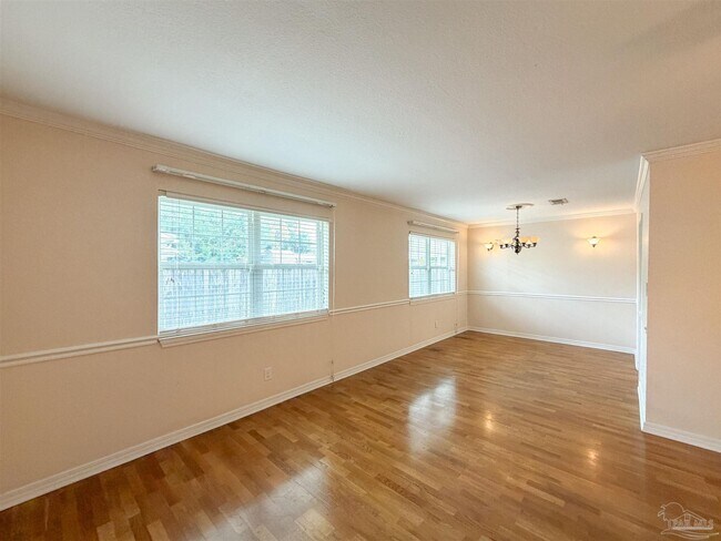 Foto del edificio - 3915 Potosi Rd