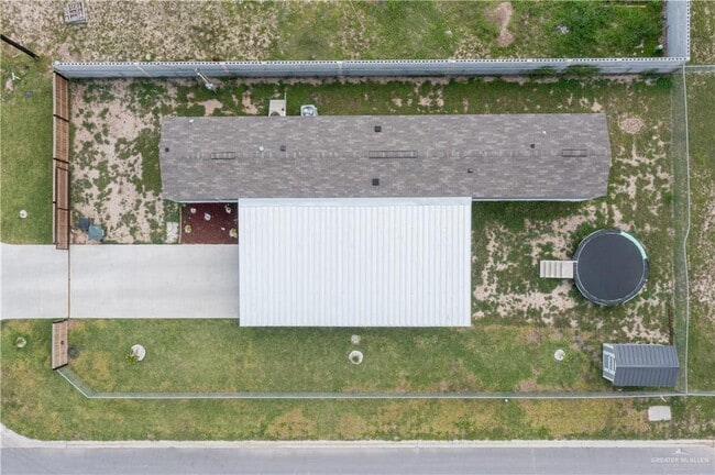 Building Photo - 20 Felicidad Ave