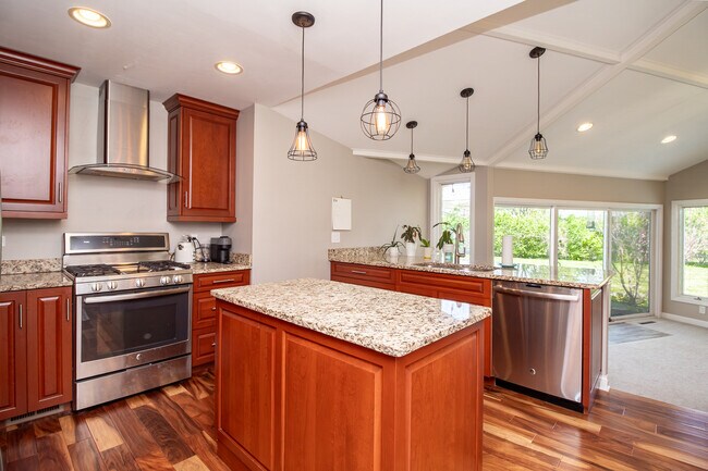 Foto del edificio - 597 Nash Rd