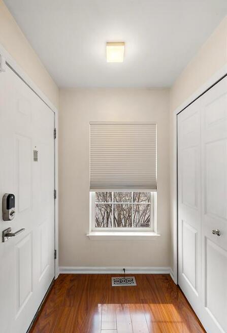 Foto del edificio - 1247 16th St