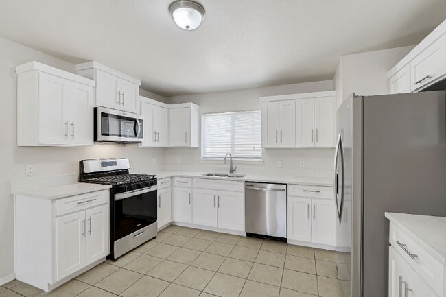Foto del edificio - 3124 N Stanton St
