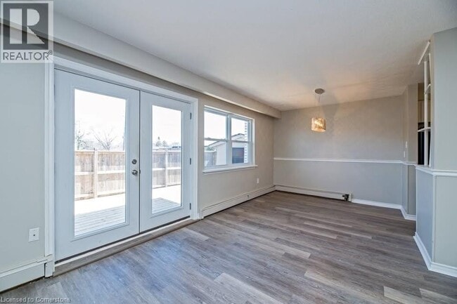 Building Photo - 2251 Mountainside Dr