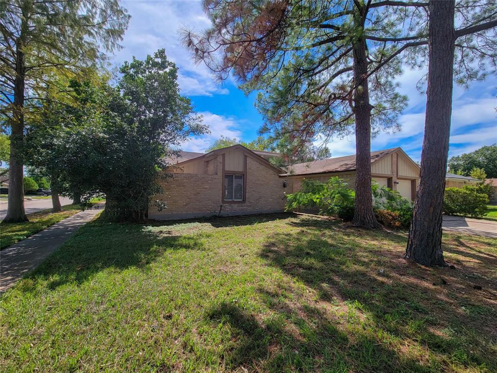 Primary Photo - 16503 Gaeldom Dr