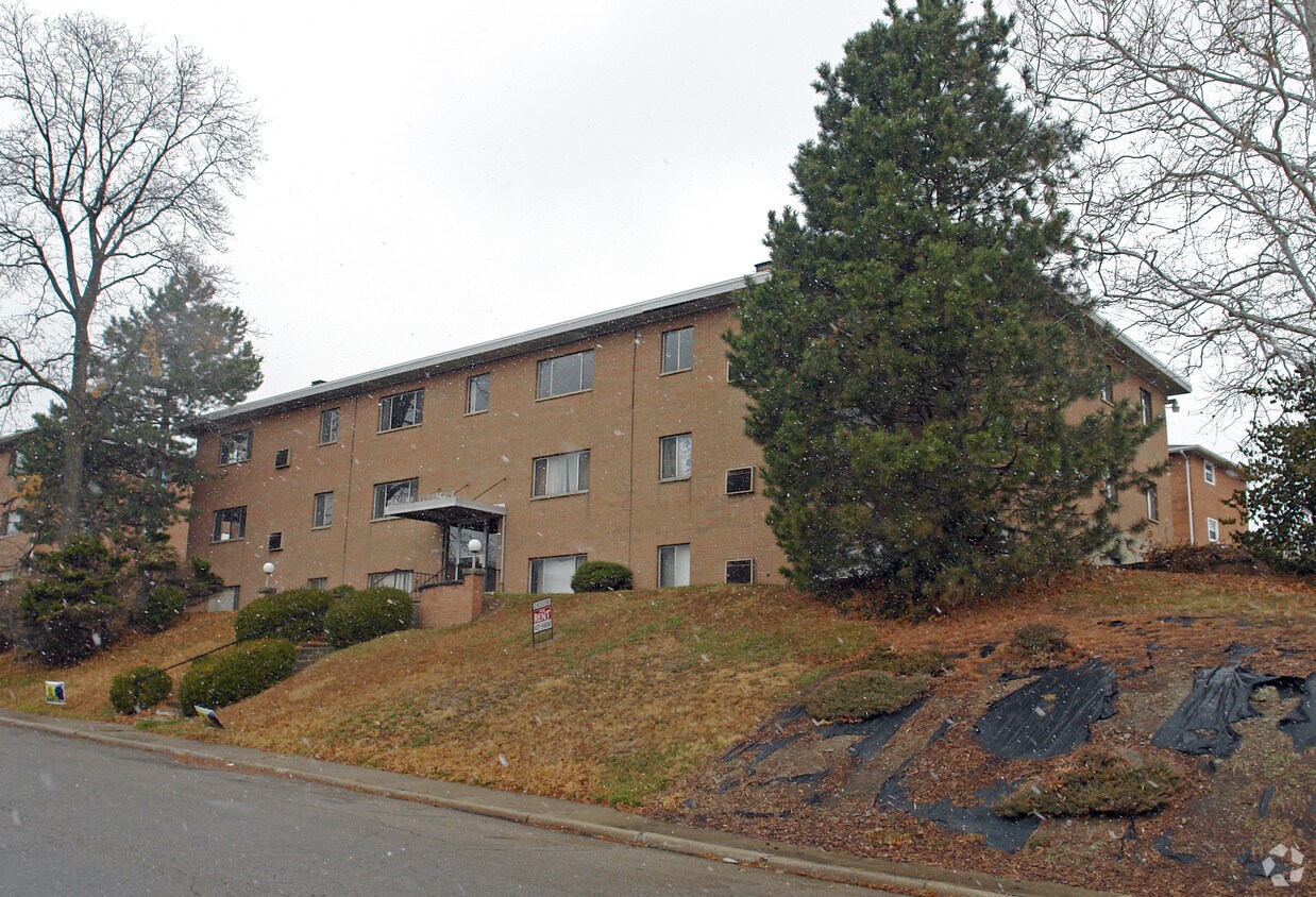 Primary Photo - Plateau Terrace II