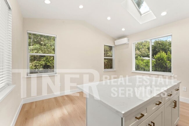 Photo - 1314 Q St Apartment
