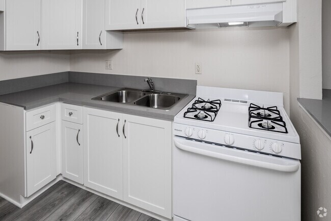 2 habitaciones, 1 baño - 820 pies cuadrados - The Pointe at College Place Apartments