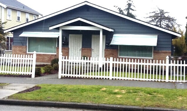 Primary Photo - 1616 25th Ave