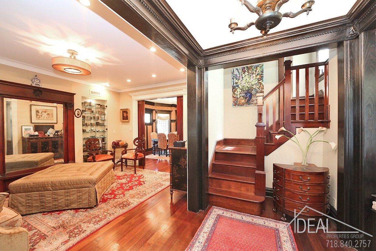 Primary Photo - 221 79th Street #TownhouseR
