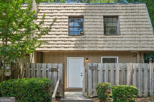 Building Photo - 6438 Stone Terrace