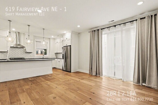 Foto del edificio - 619 Fairview Ave NE