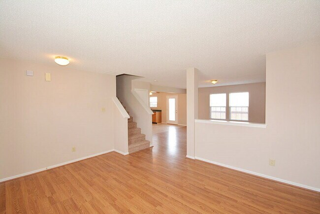 Building Photo - 2308 Harvest Moon Dr