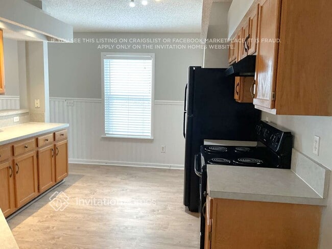 Foto del edificio - 13250 Companion Cir S