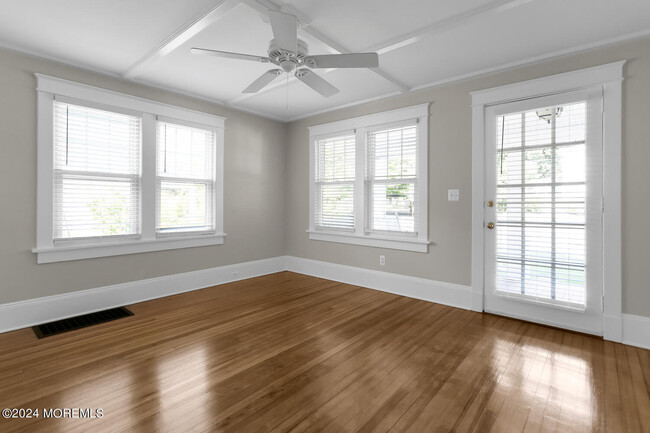 Foto del edificio - 162 Fair Haven Rd