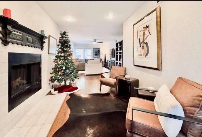 Foto del edificio - 7119 Dalewood Ln